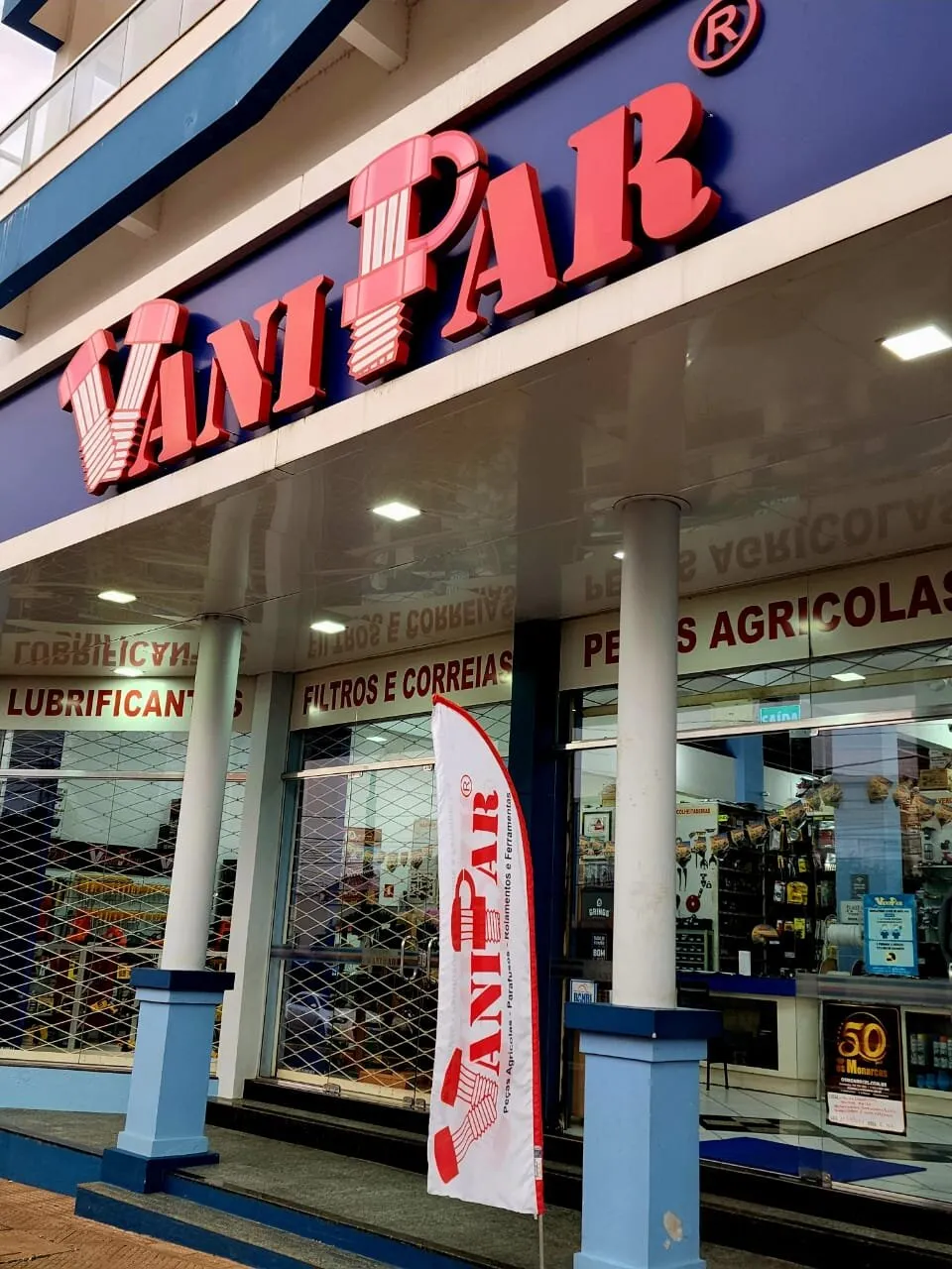 Fachada da loja Vanipar